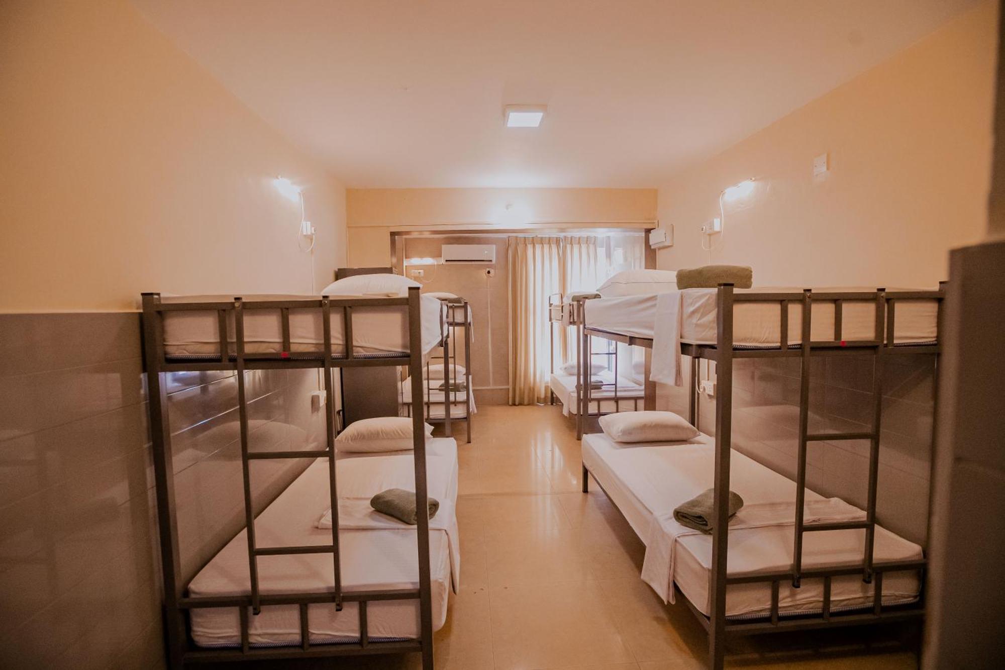 Hostel Drop *
